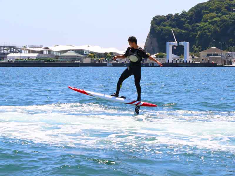 ちょっとヨット江ノ島フォイルサーフィン
