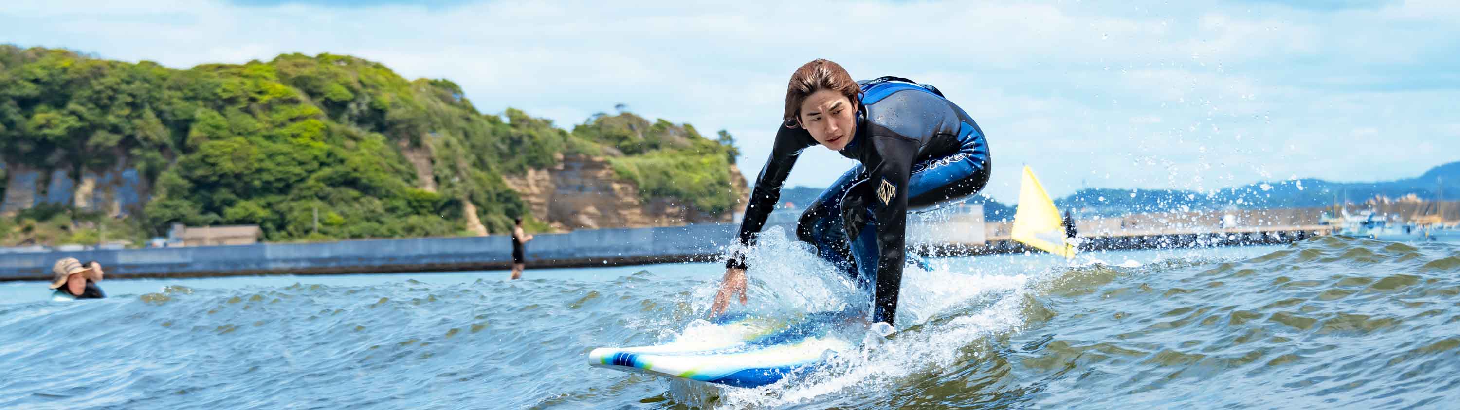 湘南、江ノ島の地域情報。江ノ島周辺のマリンスポーツやマリンアクティビティの情報が盛りだくさん。